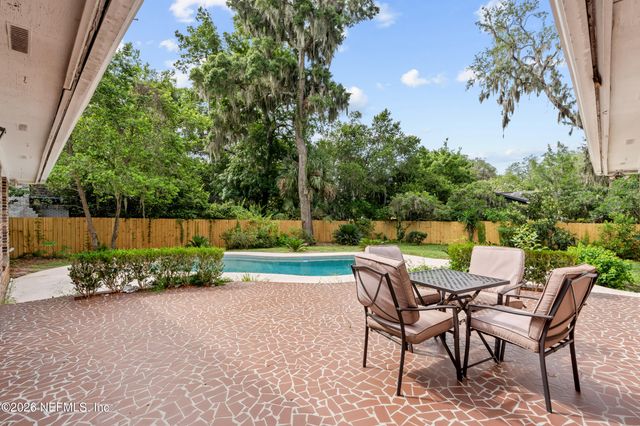 11416 RIVER KNOLL Drive, Jacksonville, FL 32225