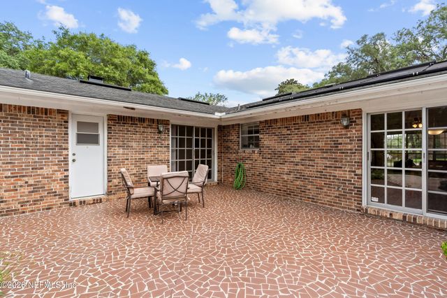 11416 RIVER KNOLL Drive, Jacksonville, FL 32225