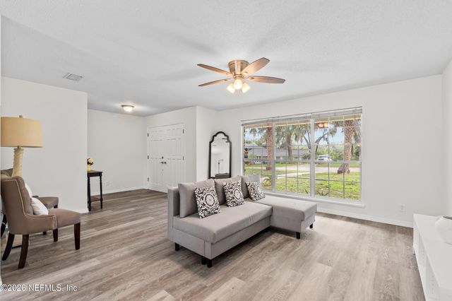 11416 RIVER KNOLL Drive, Jacksonville, FL 32225