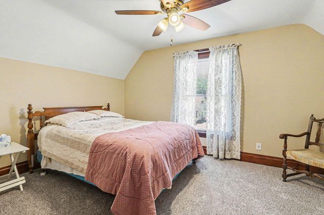 40 W 18th Street, Holland City, MI 49423