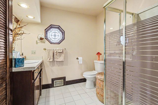 40 W 18th Street, Holland City, MI 49423