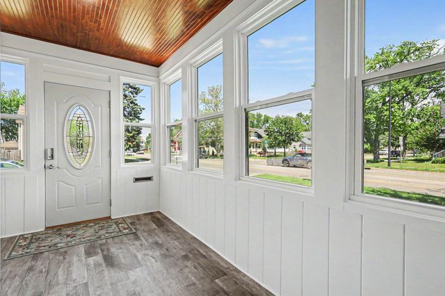 40 W 18th Street, Holland City, MI 49423