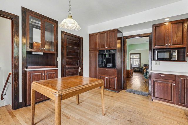 40 W 18th Street, Holland City, MI 49423
