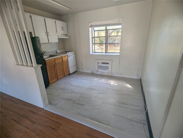 2166 BRADFORD STREET 105, Clearwater, FL 33760