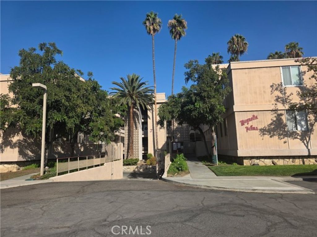 6979 Palm 331J, Riverside, CA 92506