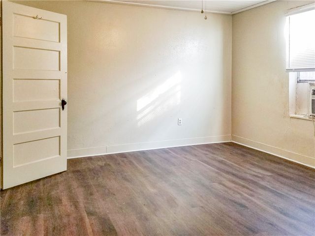 625 Dickson Street 2, Fayetteville, AR 72701