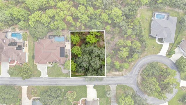 7 HONEYSUCKLE COURT S, Homosassa, FL 34446