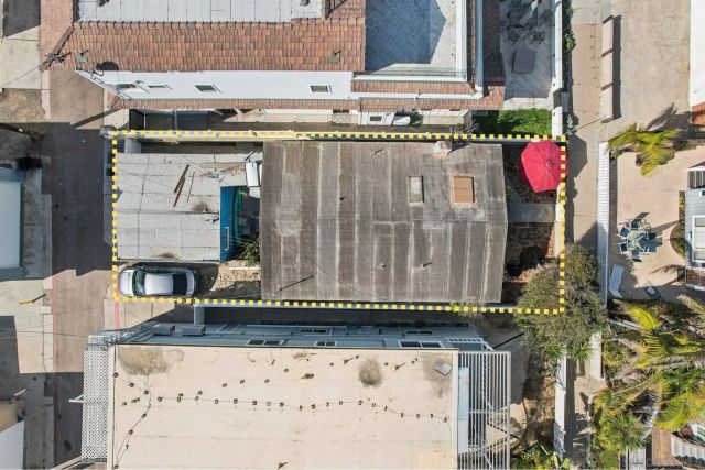 719 Jersey Ct, San Diego, CA 92109