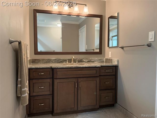 14667 Brookline Street, Riverview, MI 48193
