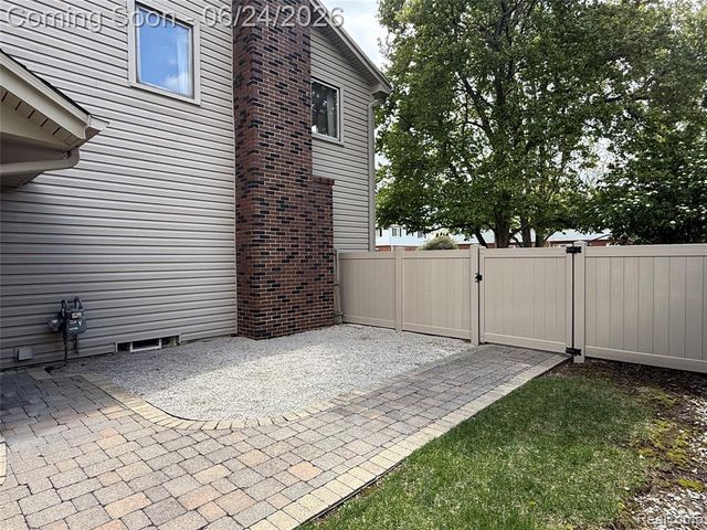 14667 Brookline Street, Riverview, MI 48193