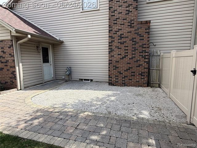 14667 Brookline Street, Riverview, MI 48193