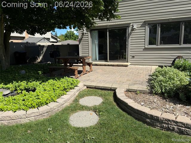 14667 Brookline Street, Riverview, MI 48193
