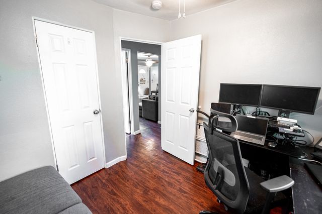 7401 SW 12th Street, Des Moines, IA 50315