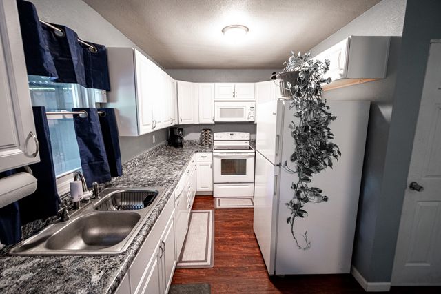 7401 SW 12th Street, Des Moines, IA 50315