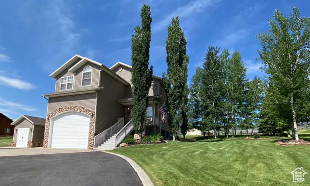 2565 S COUNTRY CLUB DR, Garden City, UT 84028