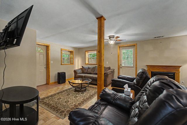 324 Bill Crisp Road, Robbinsville, NC 28771