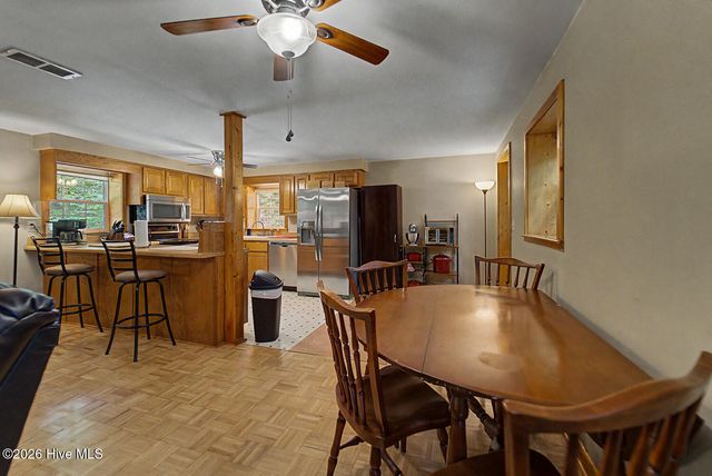 324 Bill Crisp Road, Robbinsville, NC 28771
