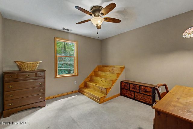 324 Bill Crisp Road, Robbinsville, NC 28771