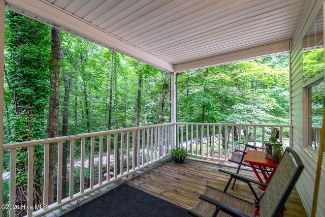 324 Bill Crisp Road, Robbinsville, NC 28771