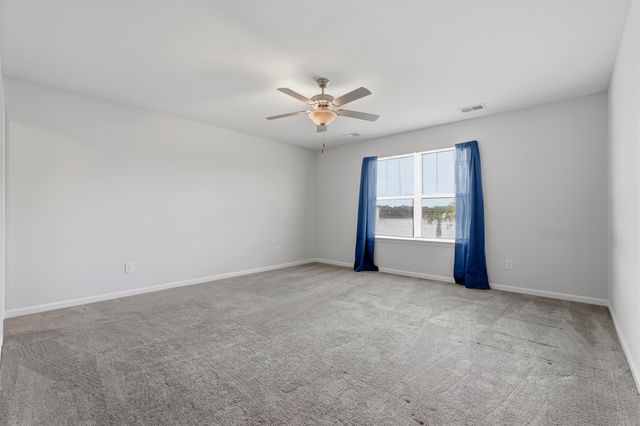 5555 Redleaf Rose Dr., Myrtle Beach, SC 29579