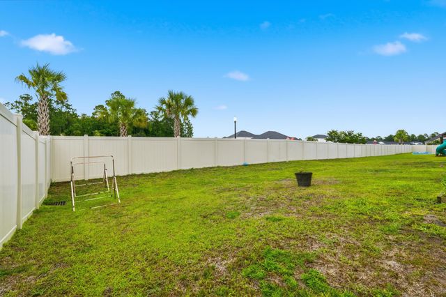 5555 Redleaf Rose Dr., Myrtle Beach, SC 29579