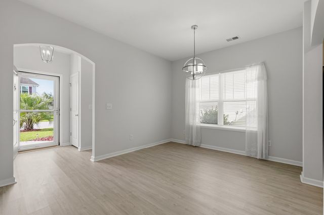 5555 Redleaf Rose Dr., Myrtle Beach, SC 29579