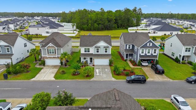 5555 Redleaf Rose Dr., Myrtle Beach, SC 29579