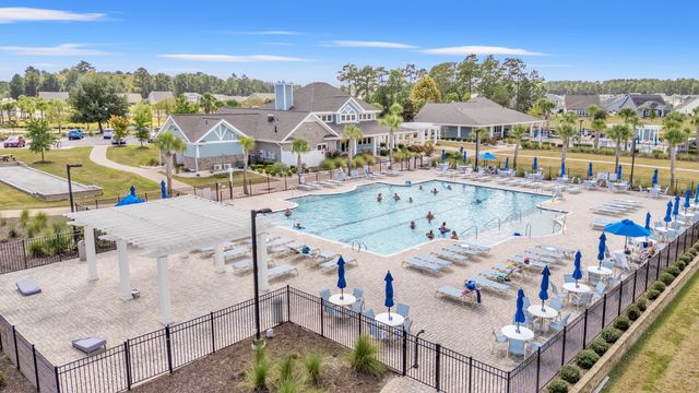 5555 Redleaf Rose Dr., Myrtle Beach, SC 29579