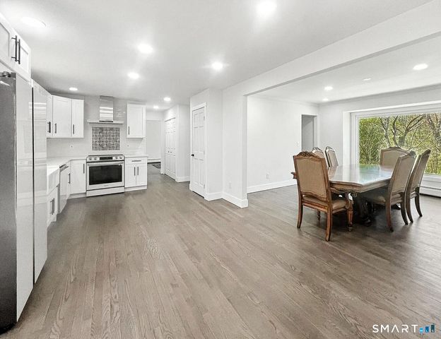 21 Field Rock Road, Monroe, CT 06468