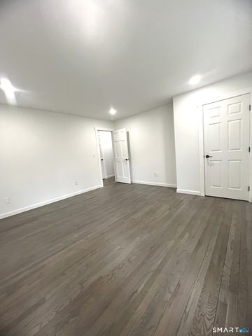 21 Field Rock Road, Monroe, CT 06468