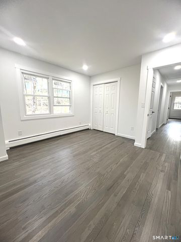 21 Field Rock Road, Monroe, CT 06468