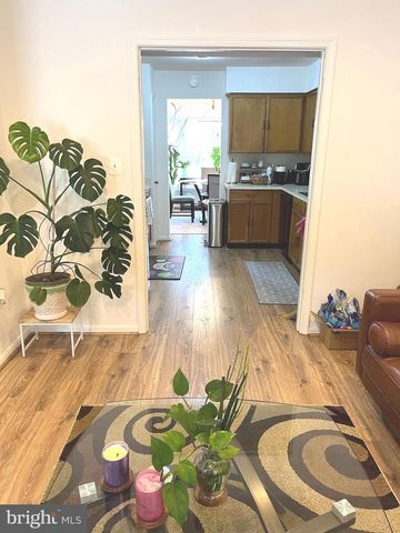 1106 WHITWORTH CT, Herndon, VA 20170