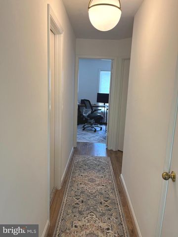 1106 WHITWORTH CT, Herndon, VA 20170