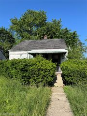 11718 Plainview Avenue, Detroit, MI 48228