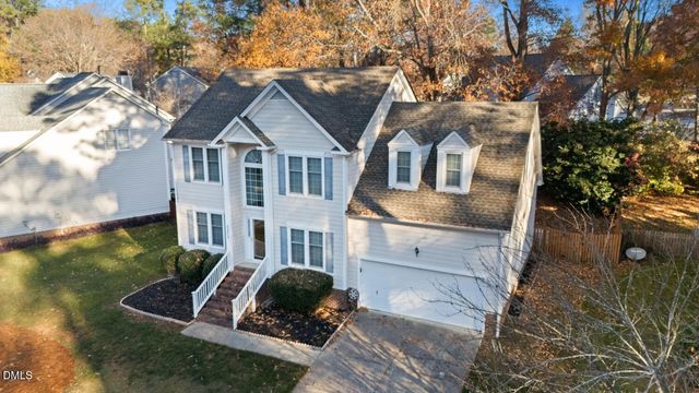 5273 Fairmead Circle, Raleigh, NC 27613