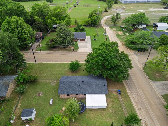400 Conroe Street, Longview, TX 75604