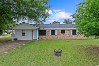 400 Conroe Street, Longview, TX 75604