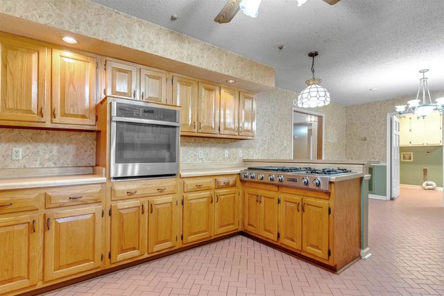 825 BURCH DR, Moscow, TN 38057