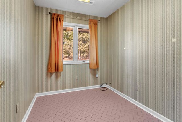 825 BURCH DR, Moscow, TN 38057