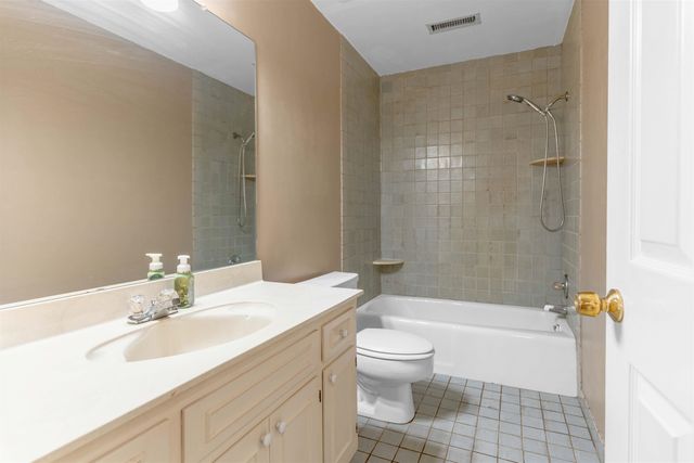 825 BURCH DR, Moscow, TN 38057