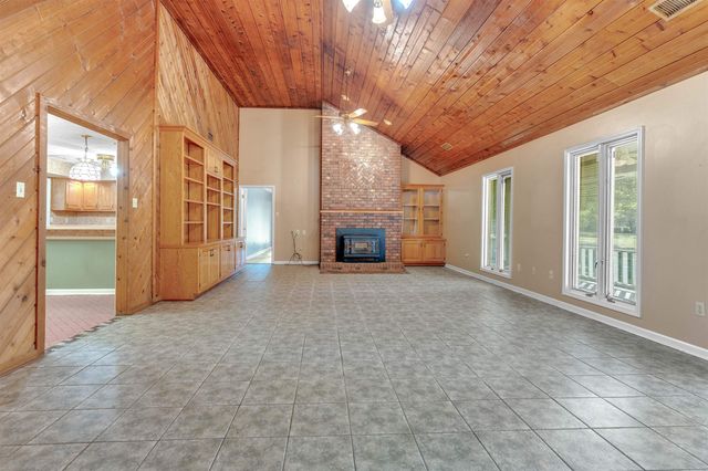 825 BURCH DR, Moscow, TN 38057