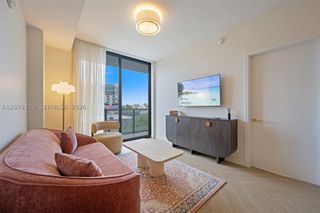 2700 NW 2nd Ave 306, Miami, FL 33127