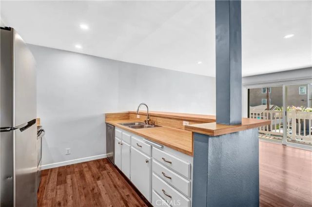 363 Newport Avenue 113, Long Beach, CA 90814