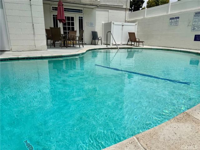 363 Newport Avenue 113, Long Beach, CA 90814