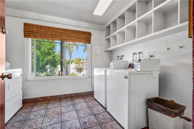 363 Newport Avenue 113, Long Beach, CA 90814