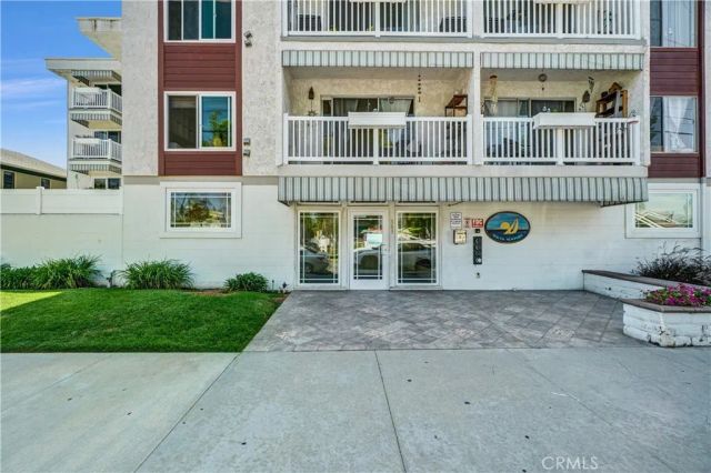 363 Newport Avenue 113, Long Beach, CA 90814