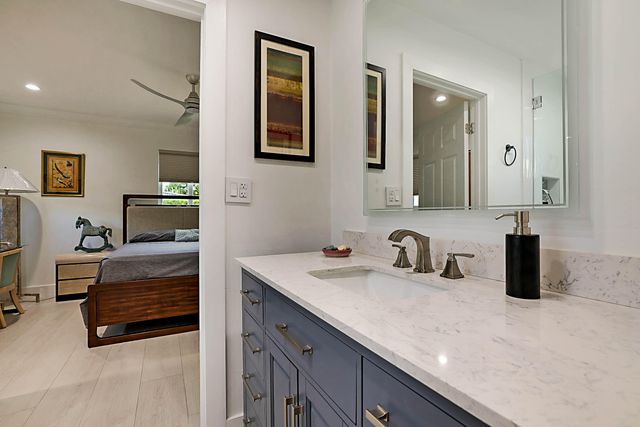 920 SE 17th Street, Deerfield Beach, FL 33441
