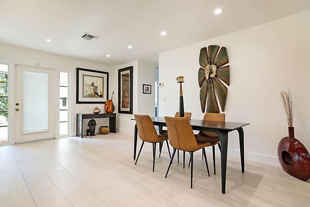 920 SE 17th Street, Deerfield Beach, FL 33441