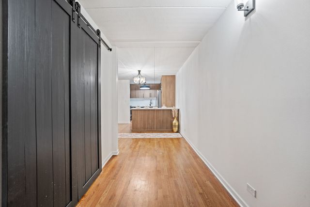 914 N Austin Boulevard A5, Oak Park, IL 60302