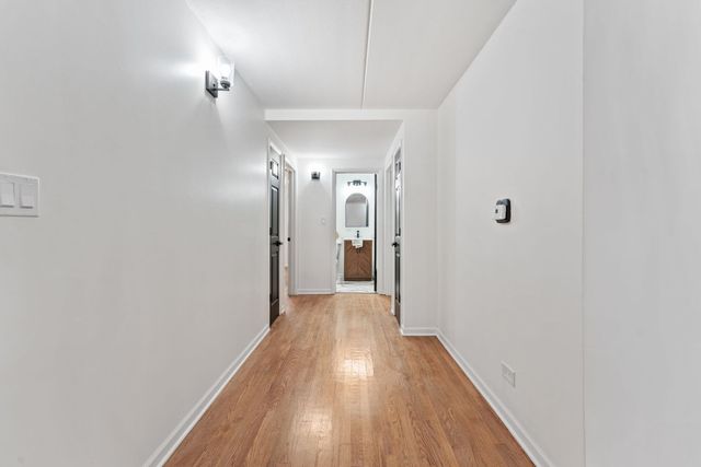 914 N Austin Boulevard A5, Oak Park, IL 60302